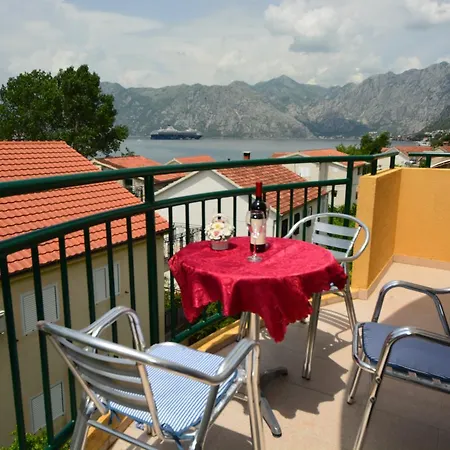 Apartman Milosevic Kotor Exterior photo